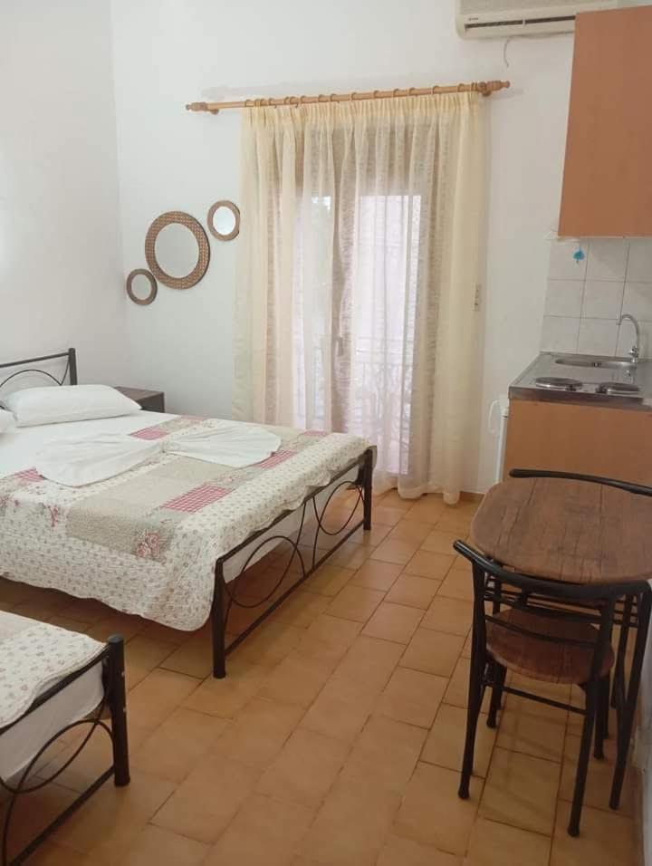 Achilleas Rooms Syvota Exterior foto