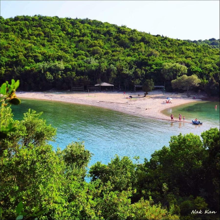 Achilleas Rooms Syvota Exterior foto