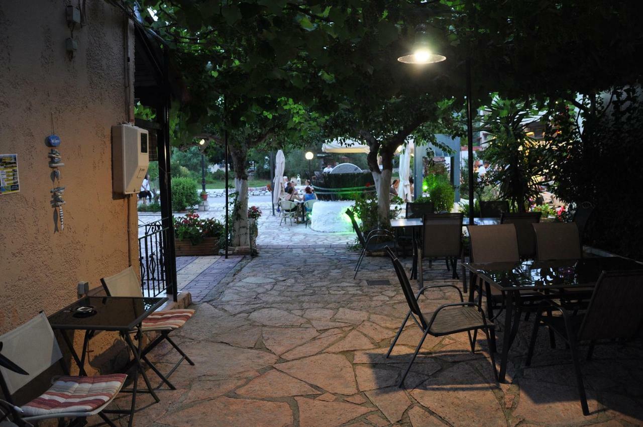 Achilleas Rooms Syvota Exterior foto